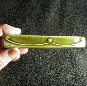 1 x 6 Art Nouveau border tile - Vintage Green
