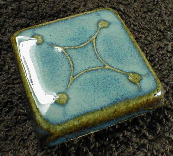 2 x 2 Lily of the Valley tile - Cerulean Mist