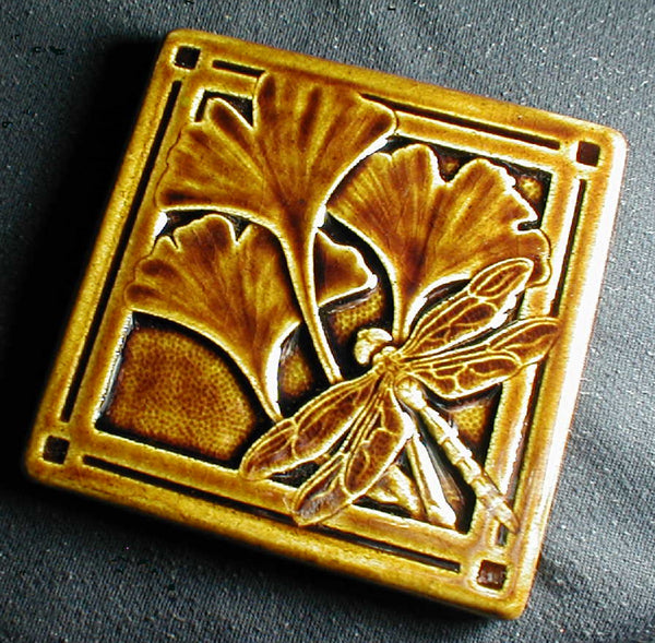 4 x 4 Gingko and dragonfly tile - Caramel