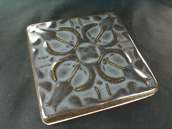 4 x 4 Tulip tile - Twilight Blue