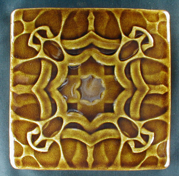 6 x 6 Thistle tile - Caramel Brown