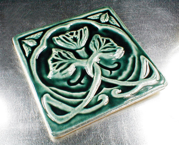6 x 6 Rose tile with dark blue glaze - Deep Sea