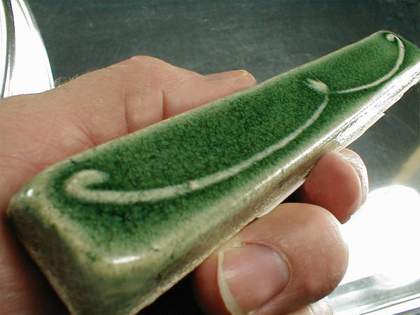 1 x 6 Art Nouveau border tile with glossy dark green crackle glaze - Evergreen