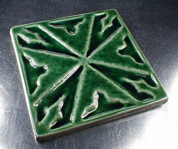 6 x 6 Celtic cross tile with glossy green glaze - Conifer Green